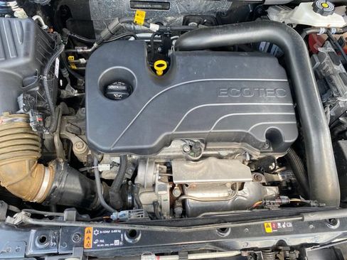 Certified 2024 Chevrolet Equinox RS w/ LPO, Floor Liner Package FWD image 21