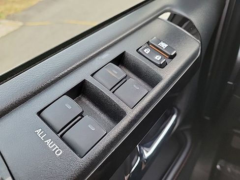 Used 2020 Toyota 4Runner TRD Off-Road Premium image 37