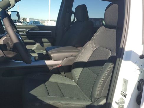 New 2026 RAM 1500 Big Horn w/ Night Edition image 19