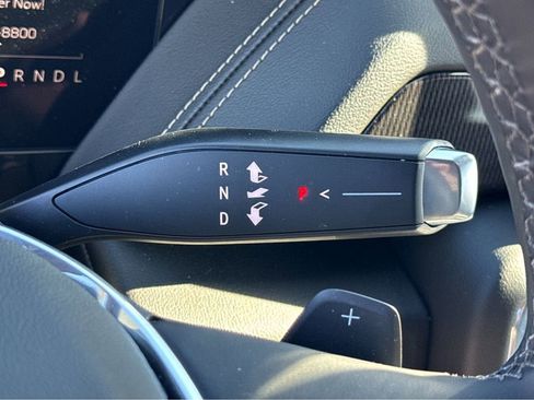 New 2026 GMC Yukon XL Elevation w/ LPO, Get Active Package AWD/4WD image 22