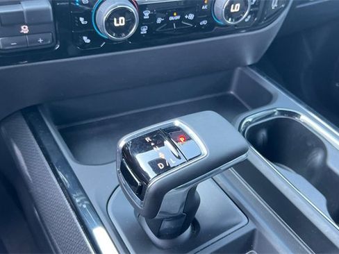 Used 2024 Chevrolet Silverado 1500 ZR2 w/ Technology Package image 29