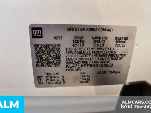 Used 2025 Buick Envista Preferred image 42