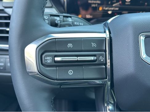 New 2025 GMC Acadia Elevation FWD image 21
