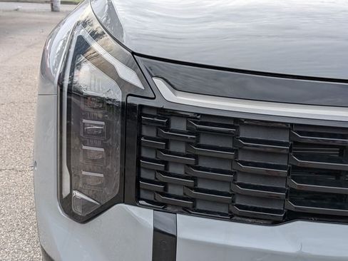 New 2026 Kia Sportage SX FWD image 10