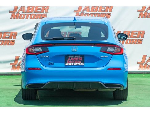 Used 2025 Honda Civic Sport image 3