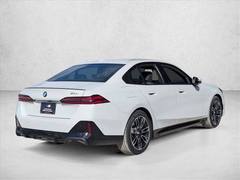 New 2026 BMW 530i w/ M Sport Package RWD image 2