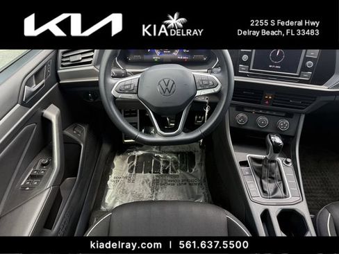 Used 2023 Volkswagen Jetta Sport FWD image 11