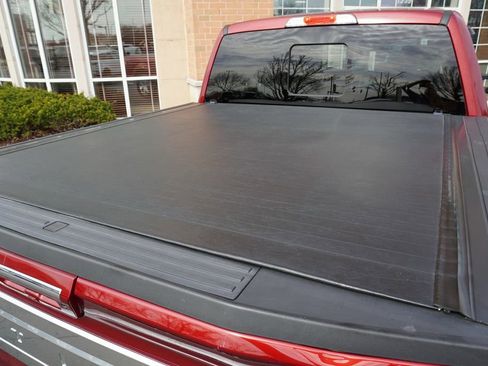 Used 2015 Ford F150 Platinum w/ Equipment Group 701A Luxury image 6