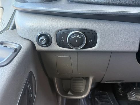 Used 2021 Ford Transit 350 DRW RWD image 19