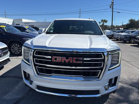 Used 2021 GMC Yukon SLT w/ SLT Luxury Plus Package image 1