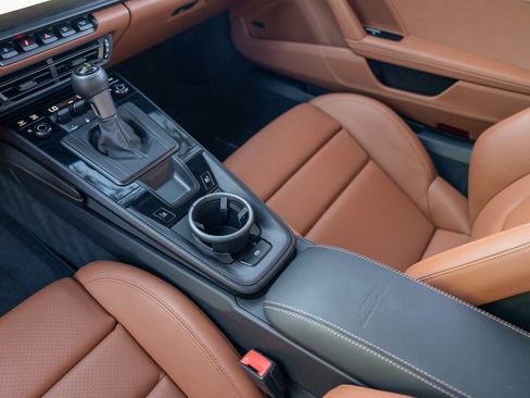 Certified 2022 Porsche 911 GT3 RWD image 24