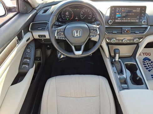 Used 2018 Honda Accord EX-L image 11
