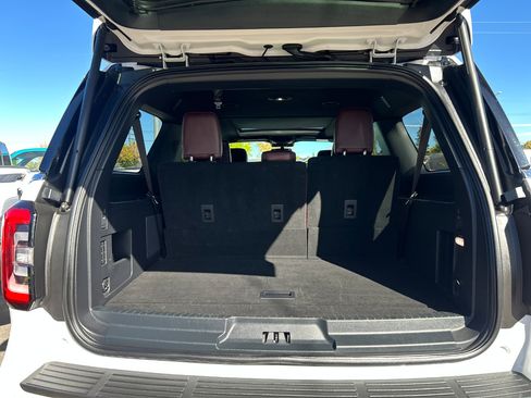 Used 2024 Ford Expedition Max Limited image 5