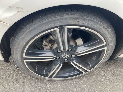 Used 2023 Honda Accord Sport image 14