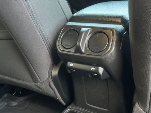 Used 2023 Jeep Wrangler 4WD High Altitude image 45