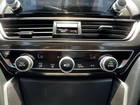 Used 2022 Honda Accord Sport image 23
