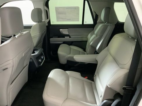 New 2026 Ford Expedition Max Active image 30