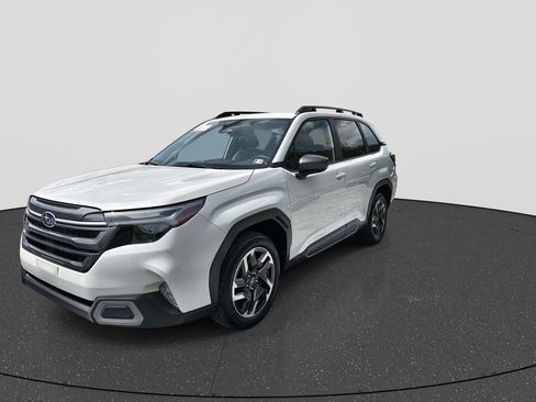 Certified 2025 Subaru Forester Limited AWD/4WD image 10
