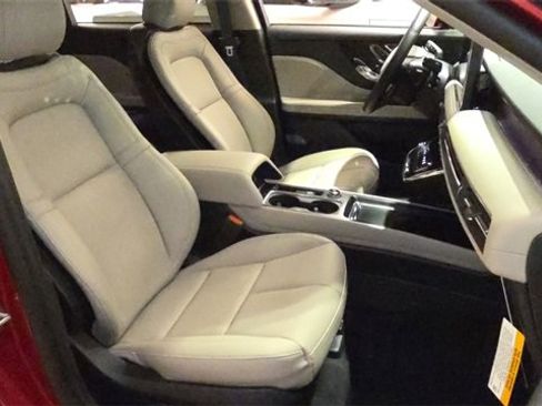 New 2026 Lincoln Corsair Reserve w/ Jet Appearance Package image 9