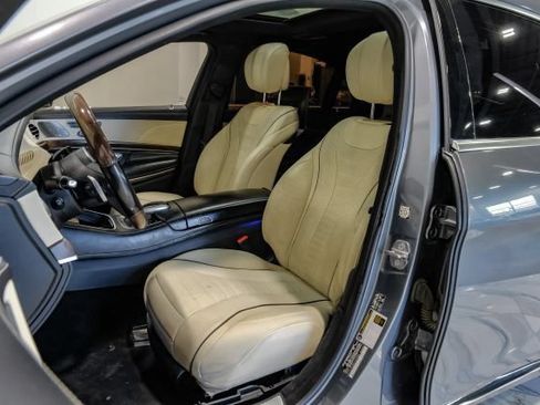 Used 2019 Mercedes-Benz S 560 4MATIC Sedan image 45