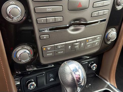Used 2019 Nissan Armada Platinum image 16