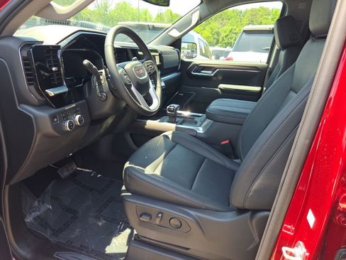 Used 2026 GMC Sierra 1500 SLT w/ SLT Premium Package AWD/4WD image 3