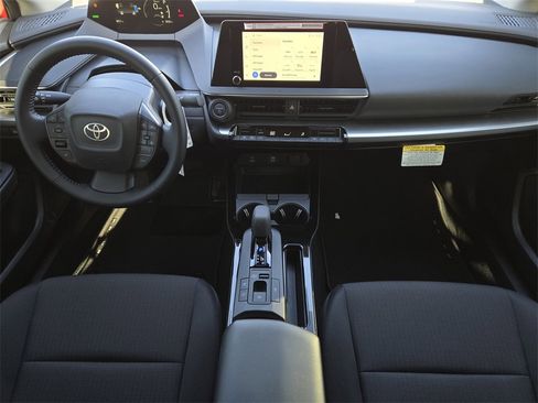 Used 2026 Toyota Prius LE image 26