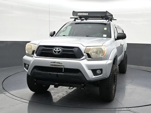 Used 2013 Toyota Tacoma PreRunner w/ SR5 Pkg RWD image 9