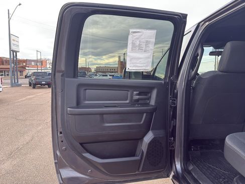 Used 2022 RAM 2500 Tradesman image 12