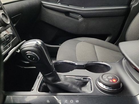 Used 2018 Ford Explorer XLT w/ Equipment Group 201A image 26