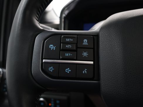 Used 2024 Ford F250 Lariat w/ Lariat Ultimate Package AWD/4WD image 15