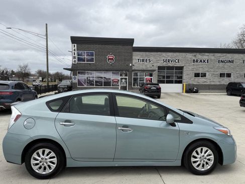 Used 2014 Toyota Prius Prime Advanced image 8