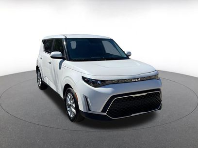 Used 2025 Kia Soul LX w/ LX Technology Package