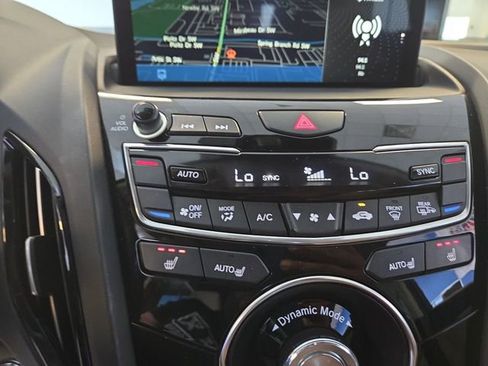 Used 2024 Acura RDX SH-AWD w/ Technology Package image 19