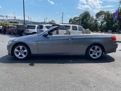 Used 2009 BMW 328i Convertible image 6