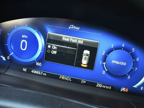 Used 2021 Ford Escape SEL w/ Technology Package FWD image 12