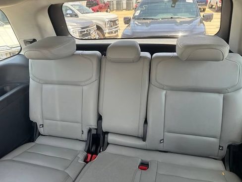 Used 2025 Ford Expedition Active AWD/4WD image 19