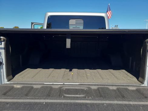 Used 2023 Jeep Gladiator Mojave image 27