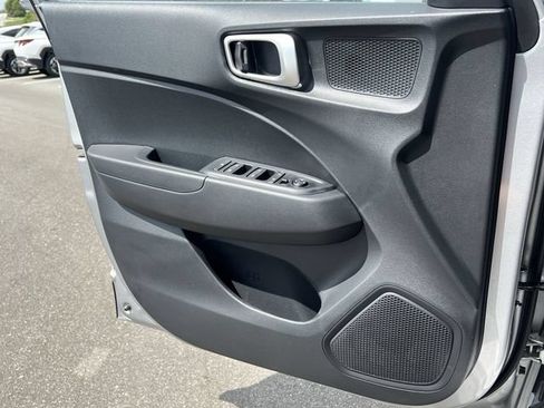 New 2026 Hyundai Venue SEL FWD image 24