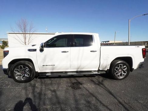 Used 2023 GMC Sierra 1500 SLT w/ SLT Premium Package image 6