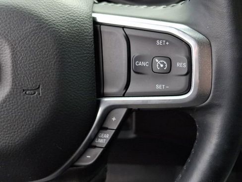 Used 2023 RAM 1500 Laramie AWD/4WD image 23