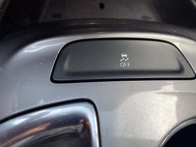 Used 2021 Chevrolet Malibu LT FWD image 37