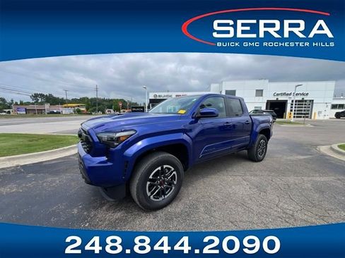 Used 2025 Toyota Tacoma TRD Sport AWD/4WD image 1