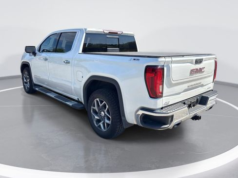 Used 2022 GMC Sierra 1500 SLT w/ SLT Premium Plus Package AWD/4WD image 6