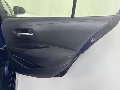 Used 2021 Toyota Corolla LE image 27