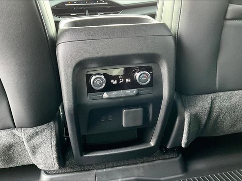 New 2026 Buick Enclave Preferred w/ Power Package AWD/4WD image 13