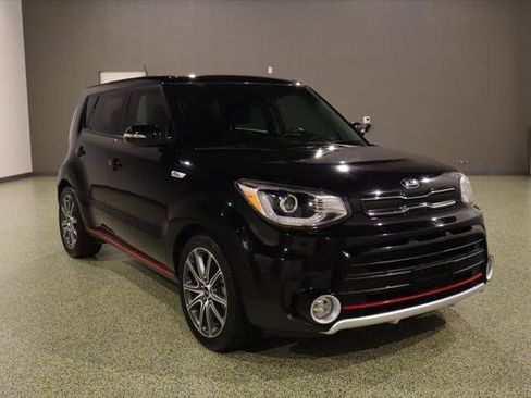 Used 2018 Kia Soul ! w/ Tech Package image 1
