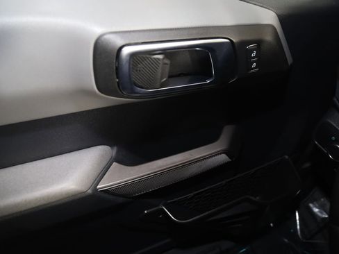 Used 2021 Ford Bronco Black Diamond AWD/4WD image 33