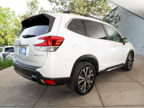 Used 2019 Subaru Forester Limited w/ Popular Package #3 AWD/4WD image 6