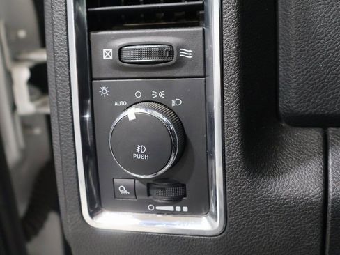 Used 2018 RAM 1500 Laramie w/ Convenience Group image 36